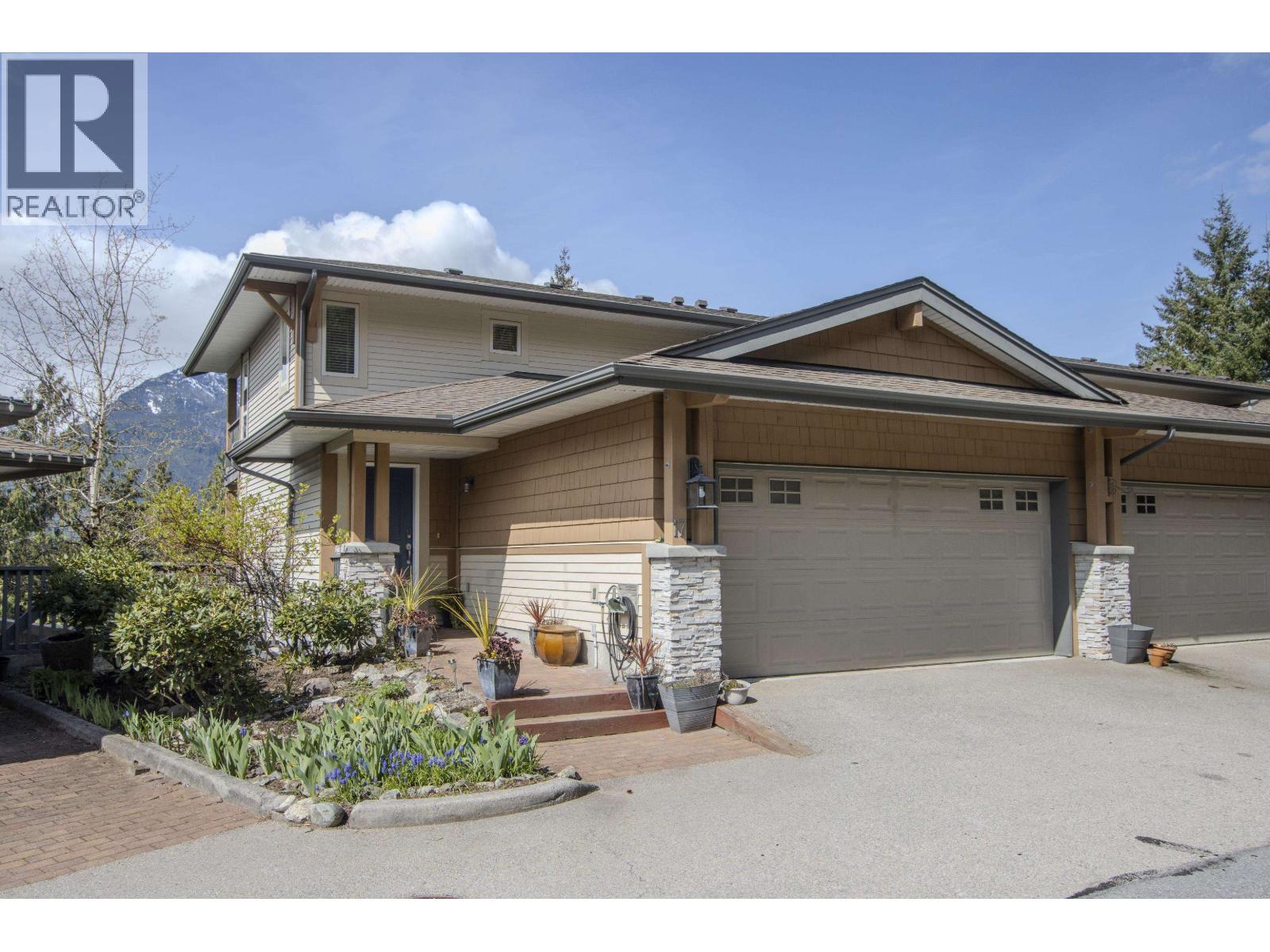 17 1026 GLACIER VIEW DRIVE, Squamish