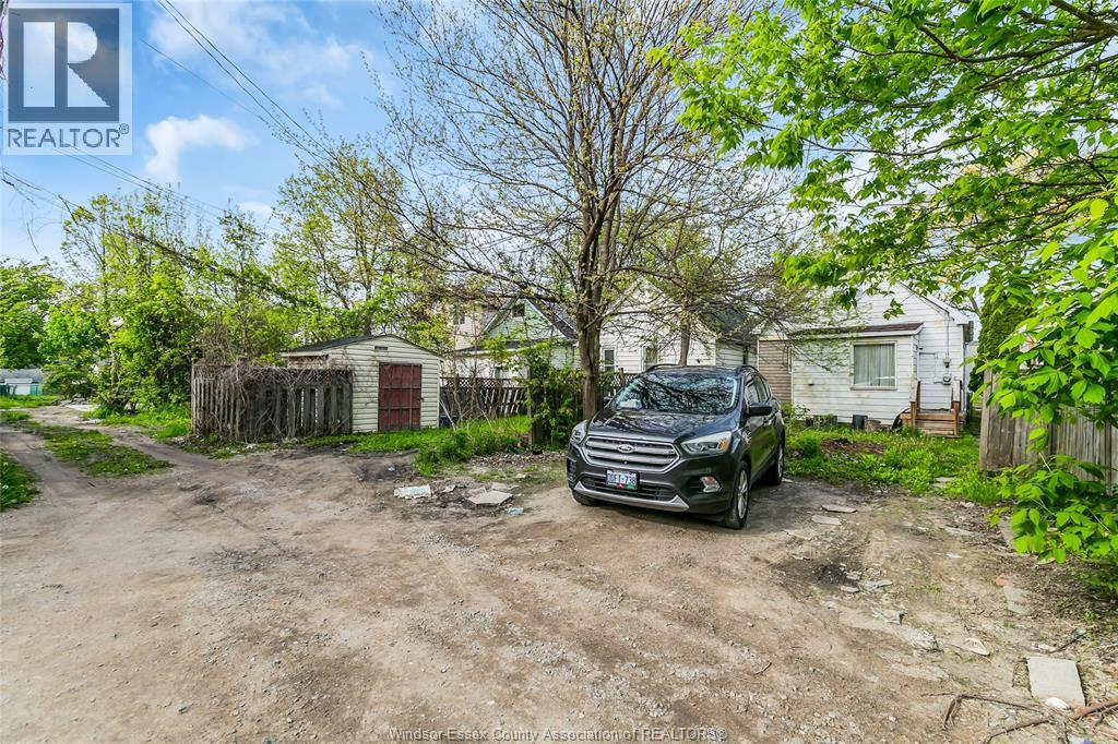 541 BRIDGE AVENUE, Windsor, Ontario, N9B2M3 — Photo 21