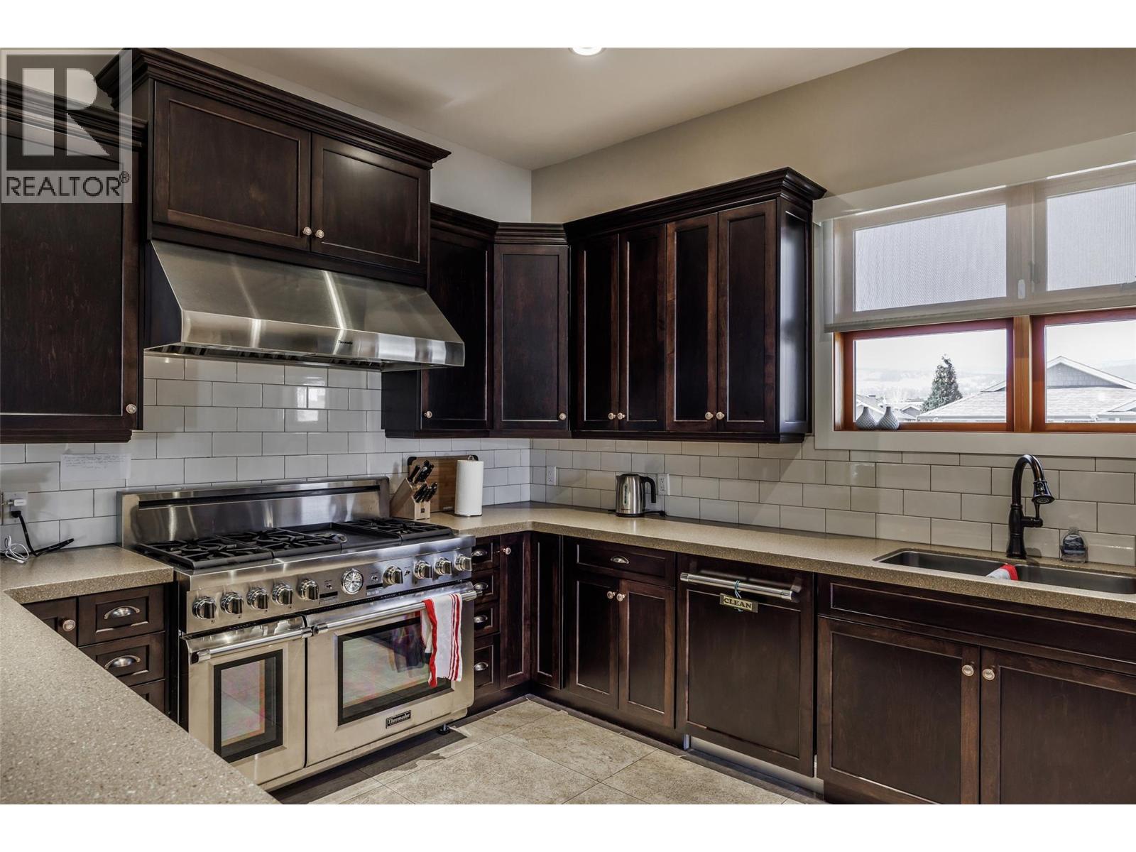  2195 Mimosa Drive, West Kelowna