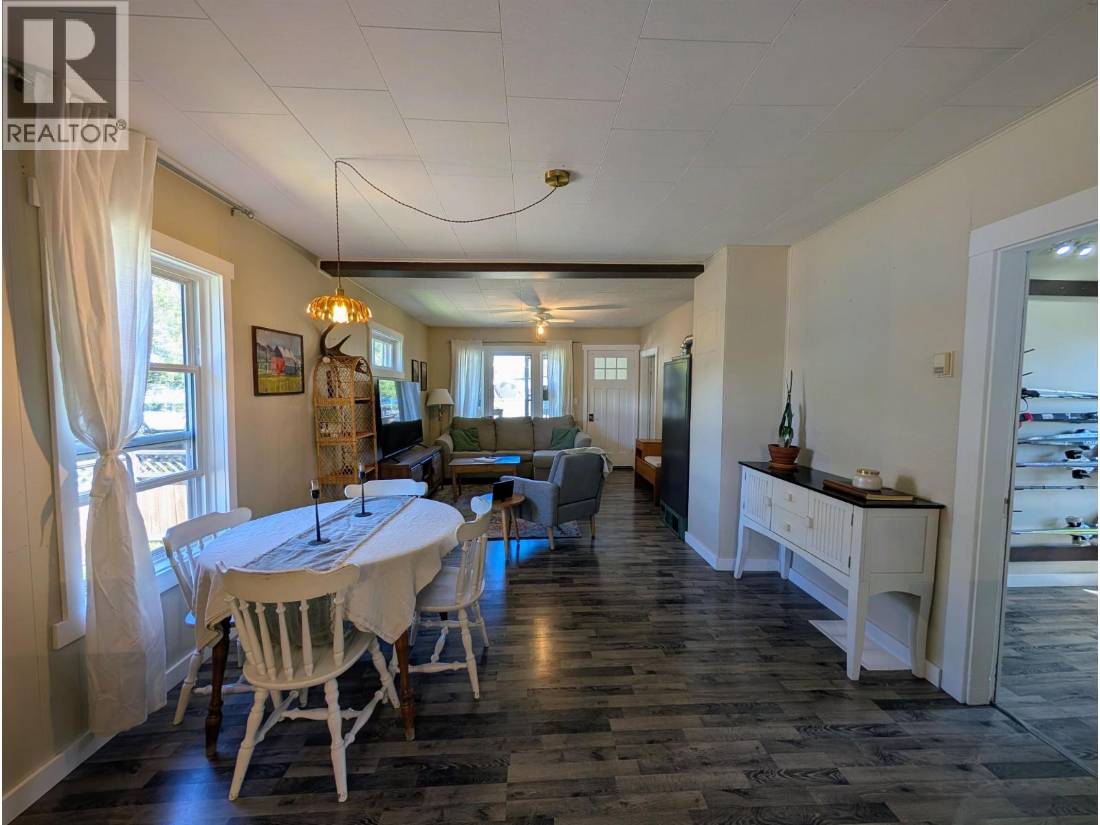 3923 FIRST Avenue, Smithers