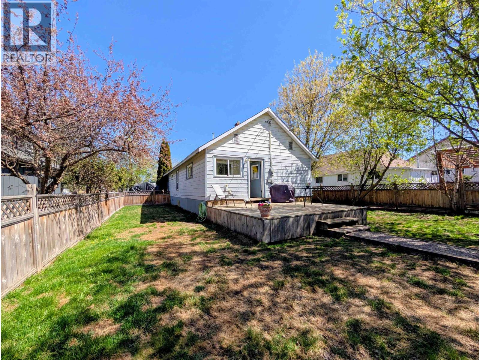 3923 FIRST Avenue, Smithers