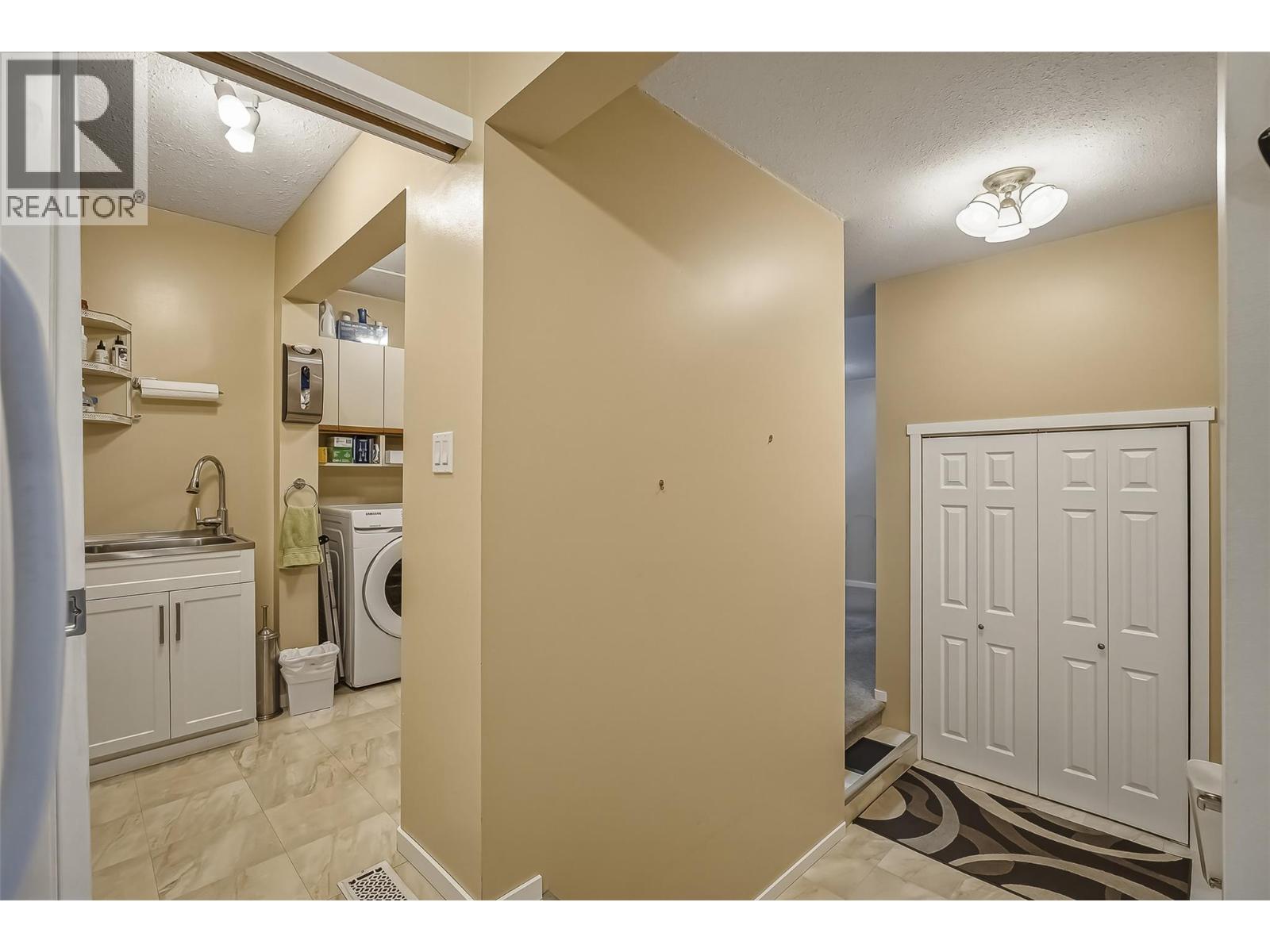1751 Juniper Drive - 36