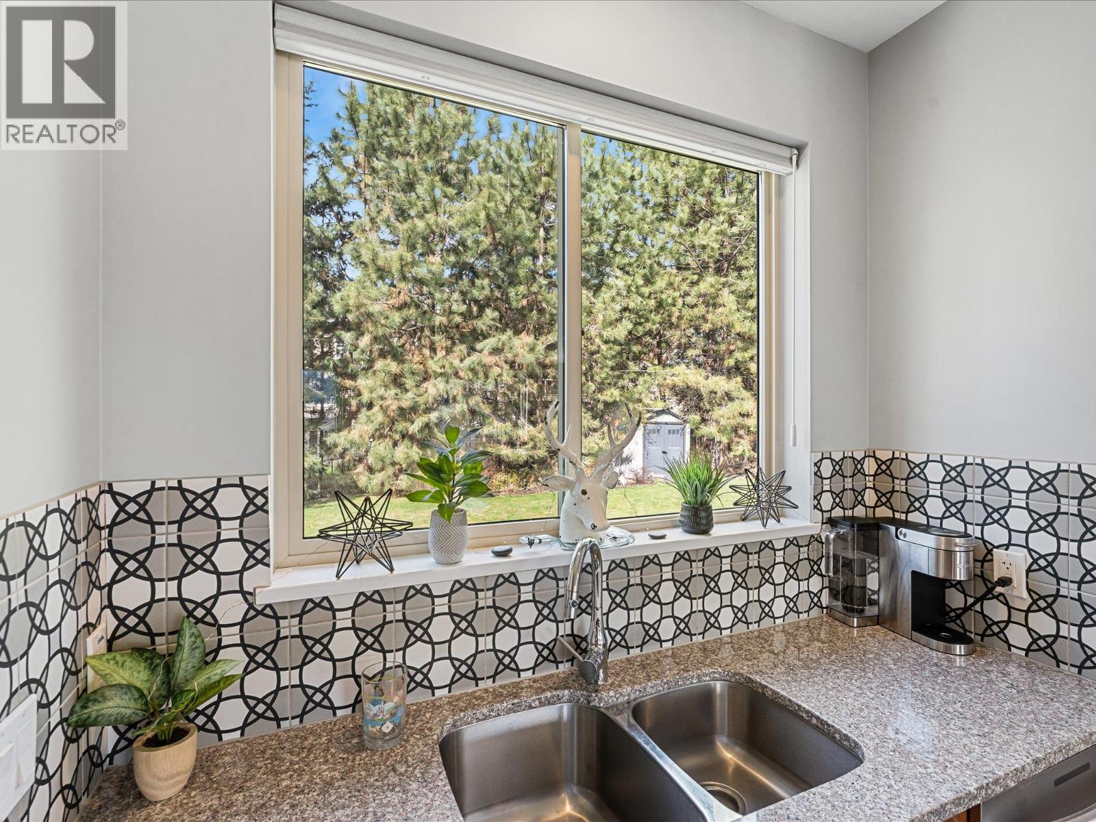 13234 Apex Crescent - 14