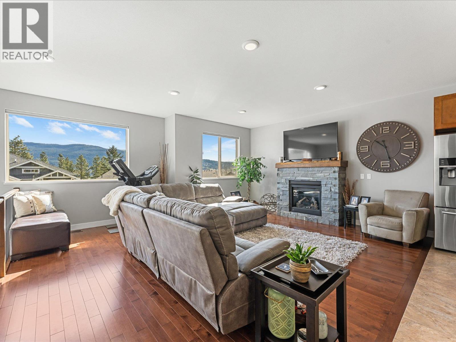 13234 Apex Crescent, Lake Country