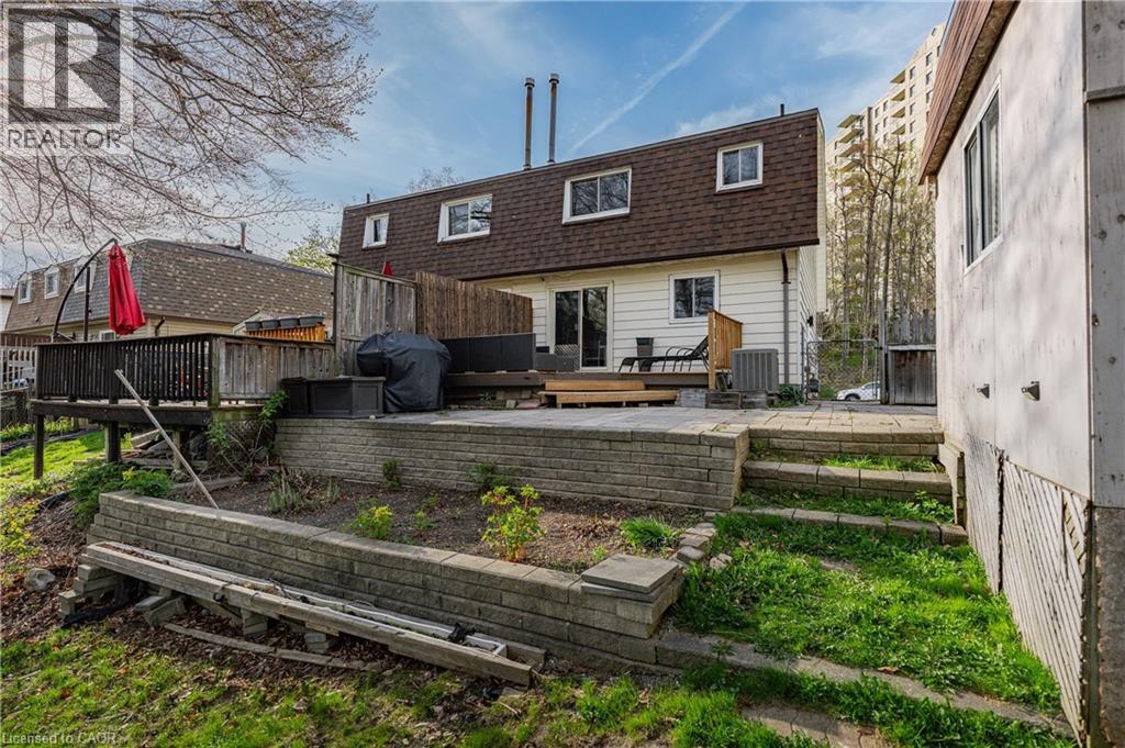 195 OLD CARRIAGE Drive, Kitchener, Ontario, N2P1H5 — Photo 32