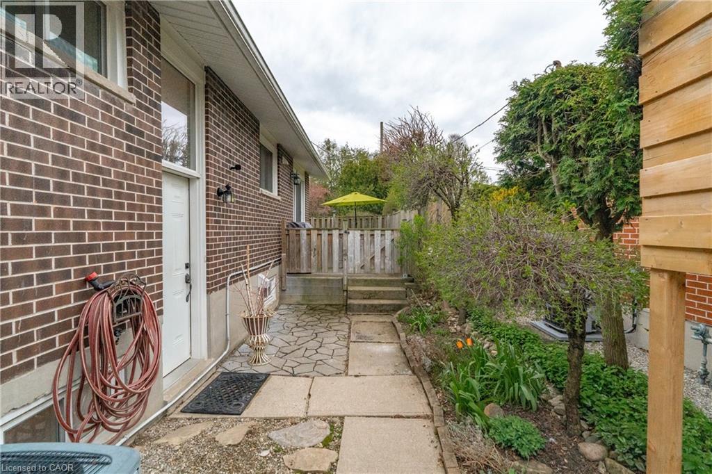 6 ELEANOR Court, Guelph, Ontario, N1E1S7 — Photo 26