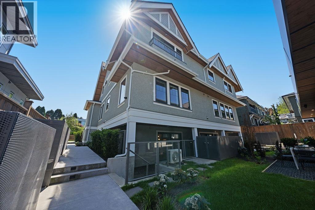 1137 W 33RD AVENUE, Vancouver