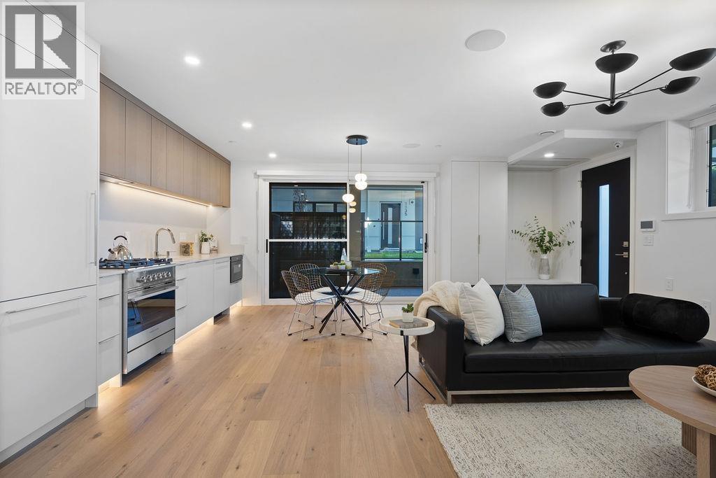1137 W 33RD AVENUE, Vancouver