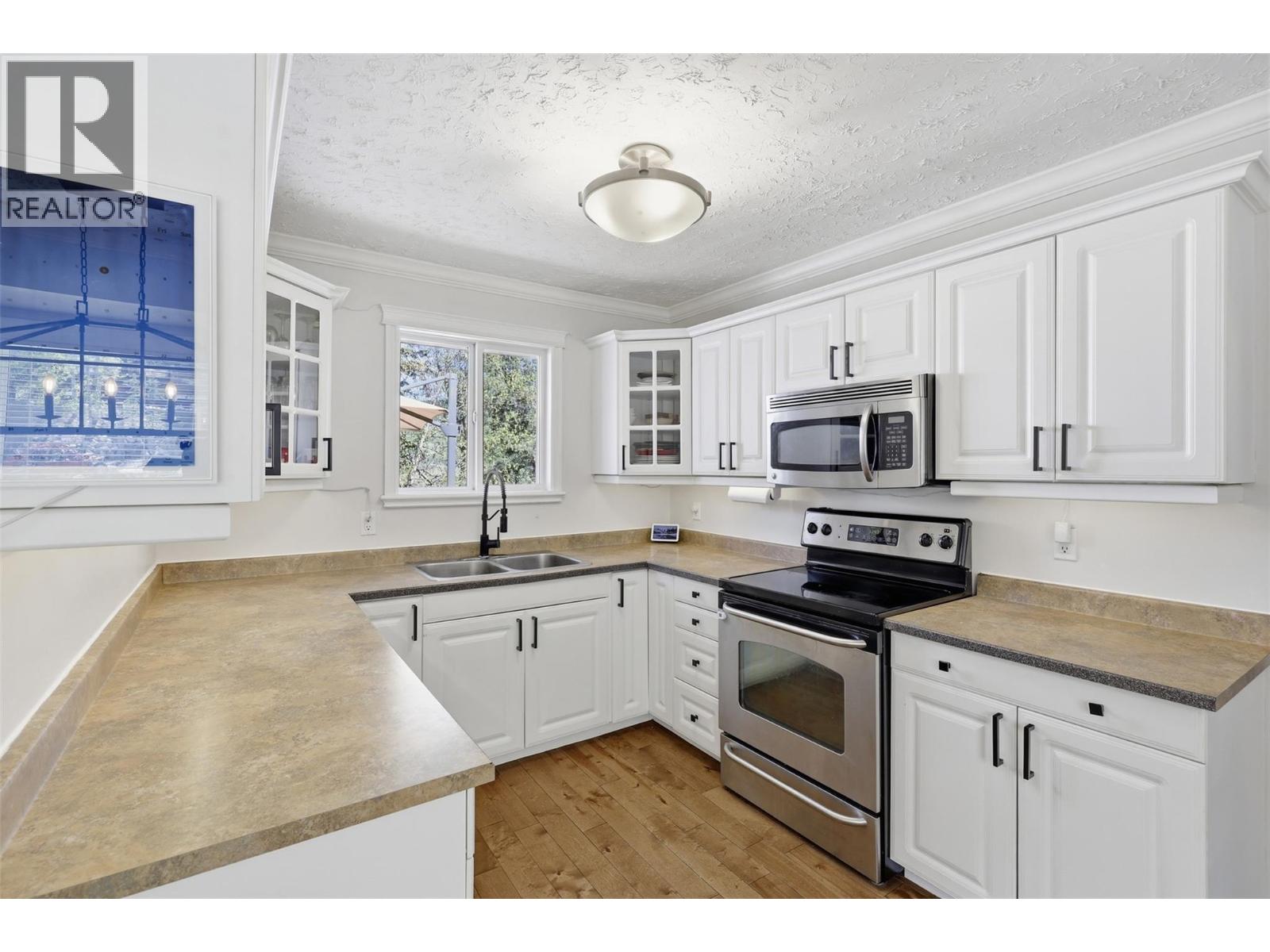 3365 MCGREGOR Road - 6