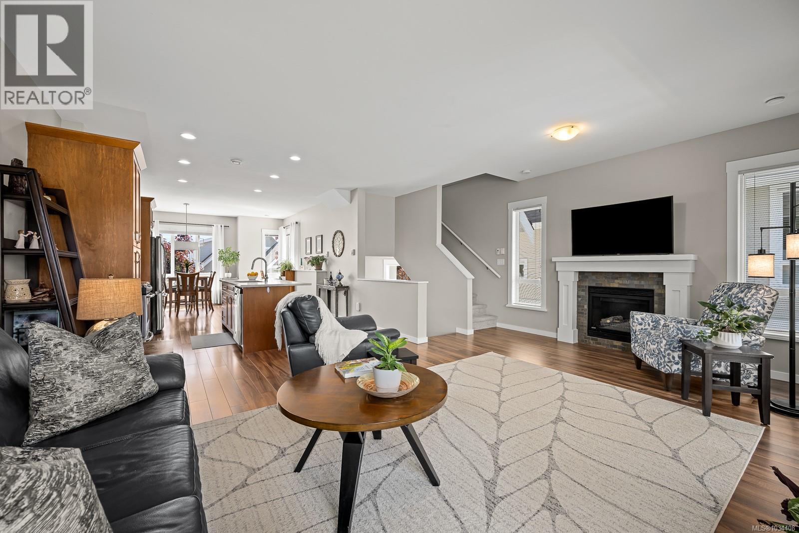 #23 700 Lancaster Way - 62
