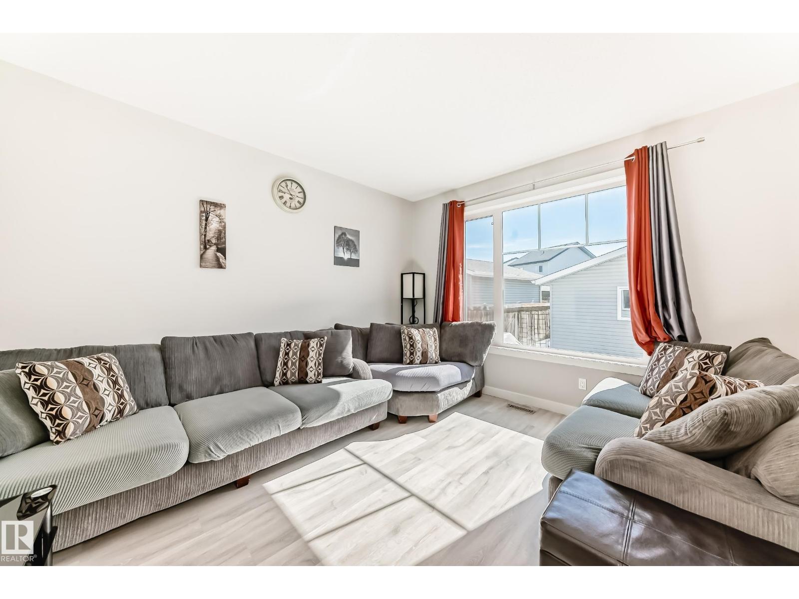 18127 77 ST NW - 5