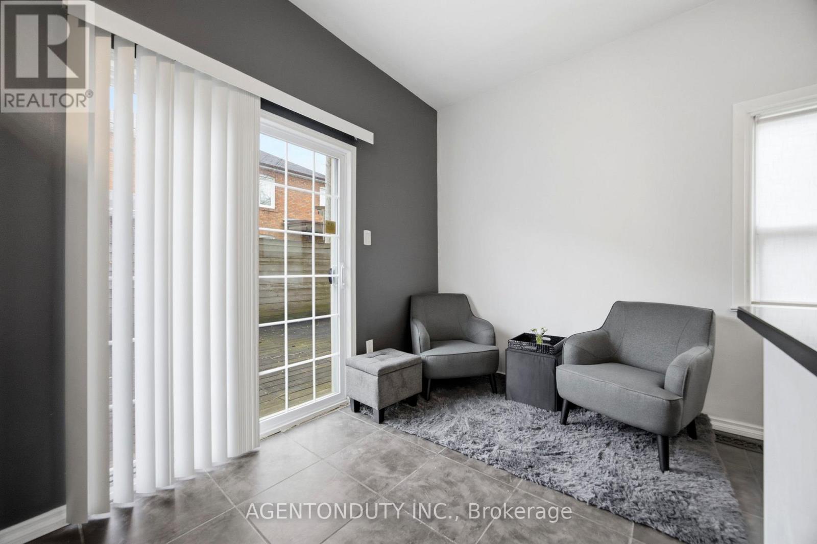 269 CLAREMONT STREET - 18