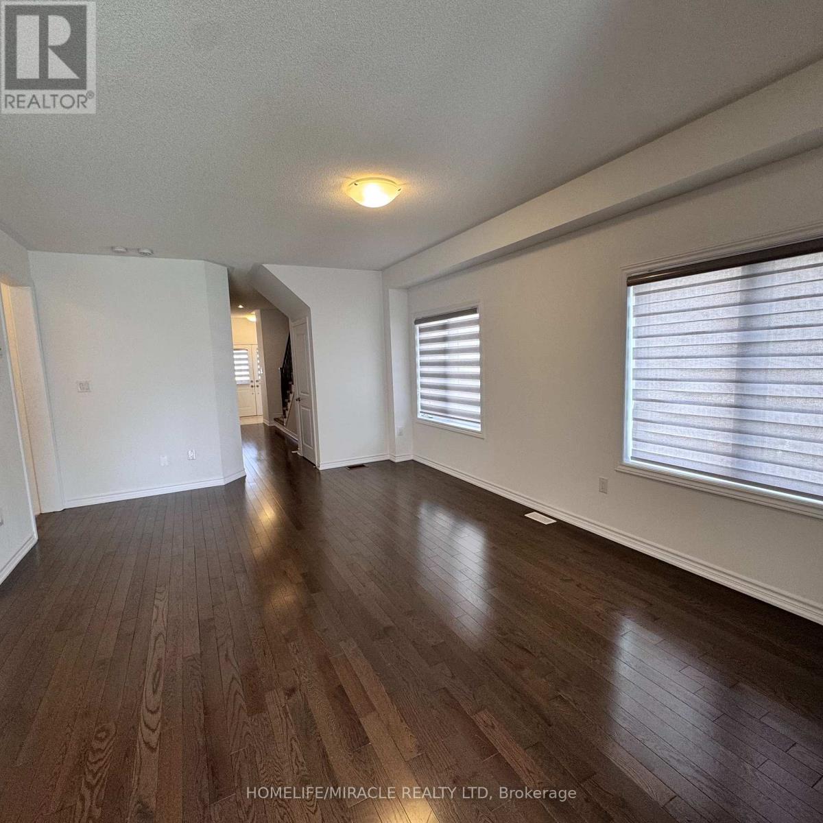 166 SEELEY AVENUE - 32