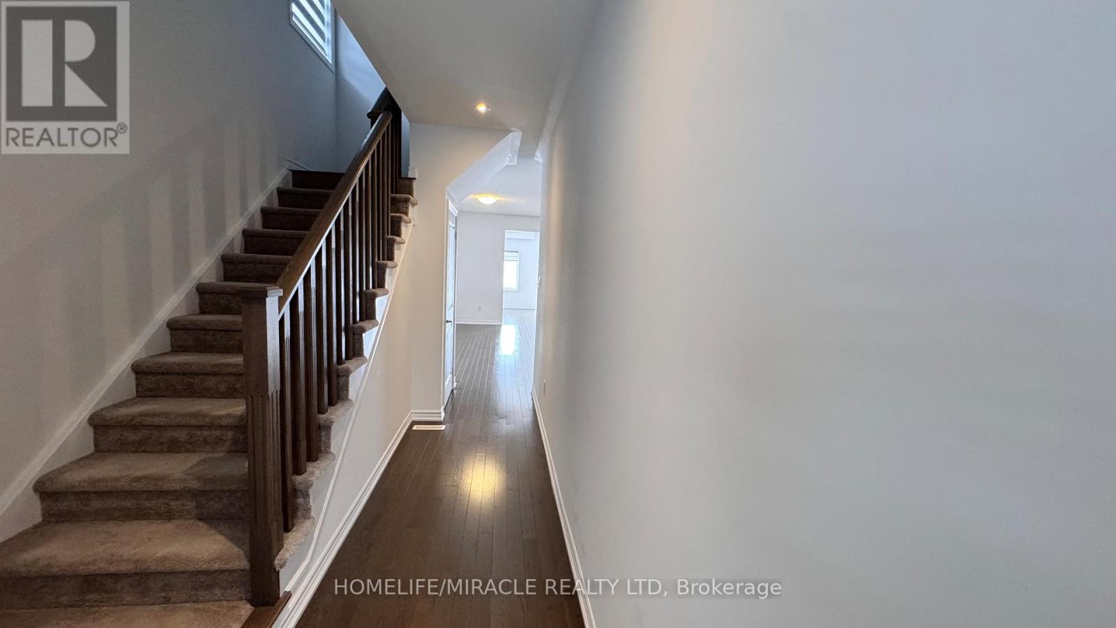 166 SEELEY AVENUE - 30