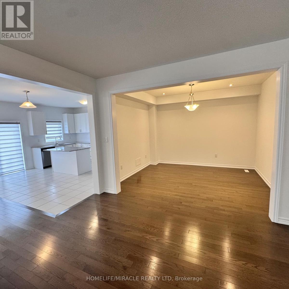 166 SEELEY AVENUE - 33