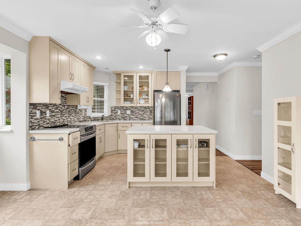 119 14280 19A AVENUE, Surrey