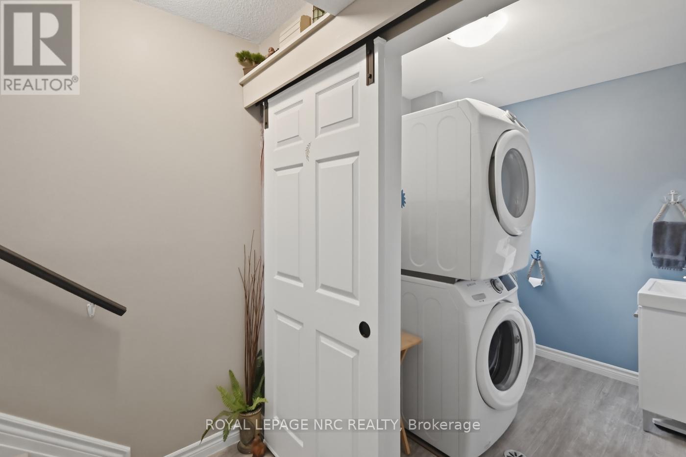 #61 151 PARNELL ROAD - 24