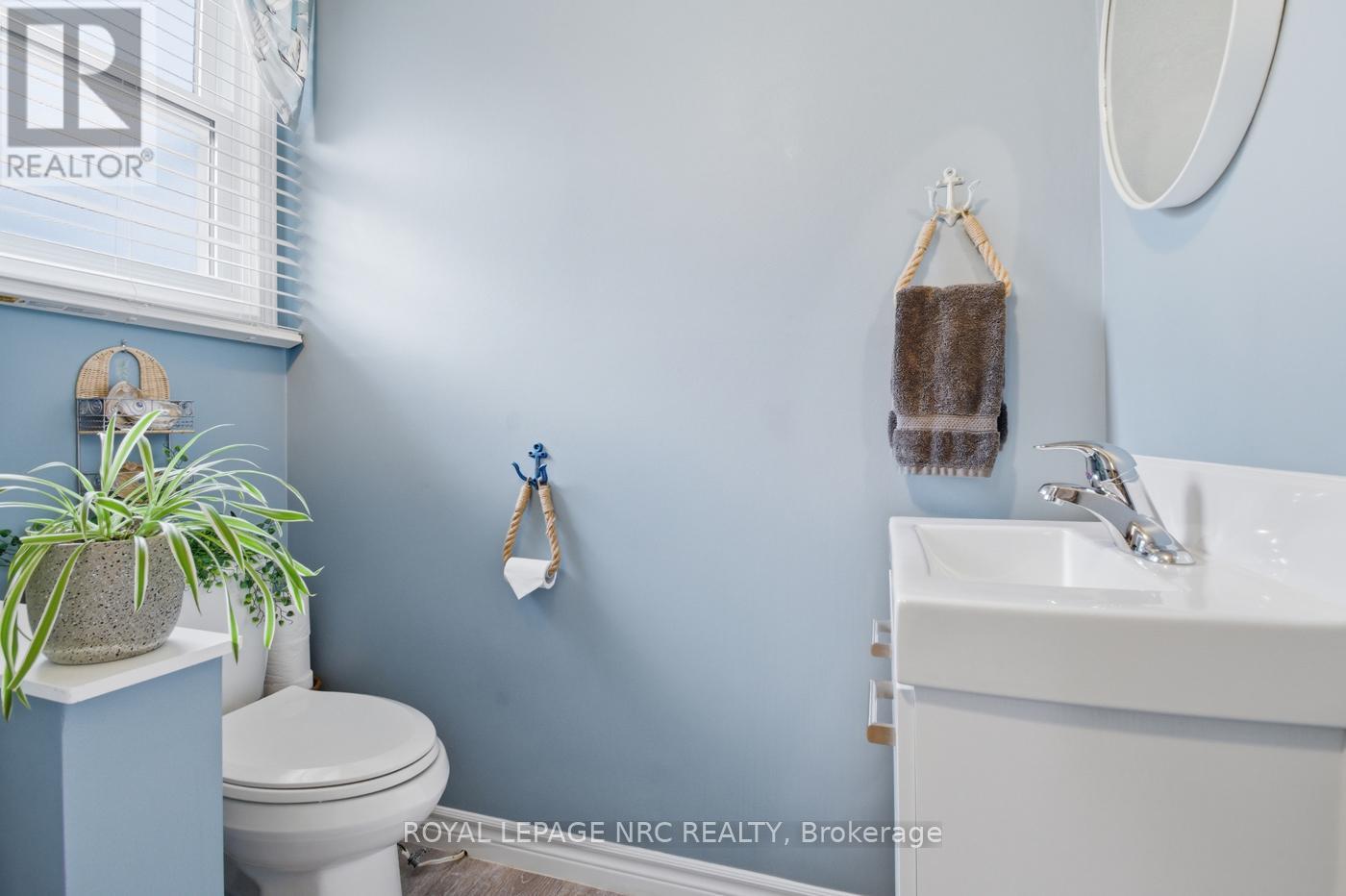 #61 151 PARNELL ROAD - 26