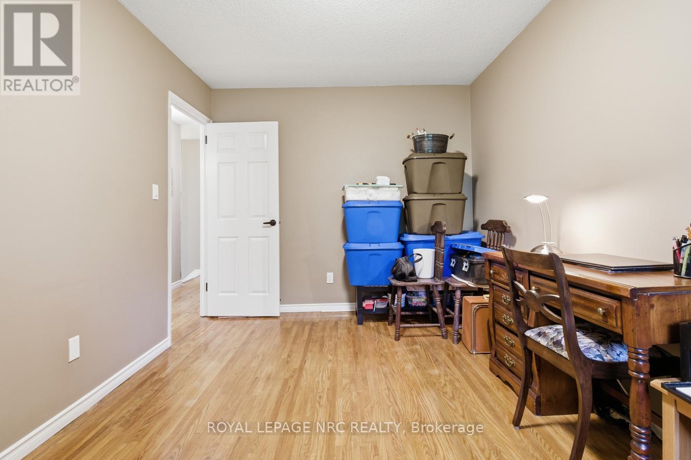 #61 151 PARNELL ROAD - 33