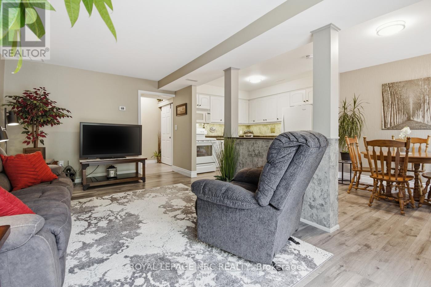 #61 151 PARNELL ROAD - 7