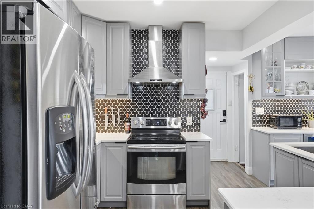 4 MANNING Street - 3