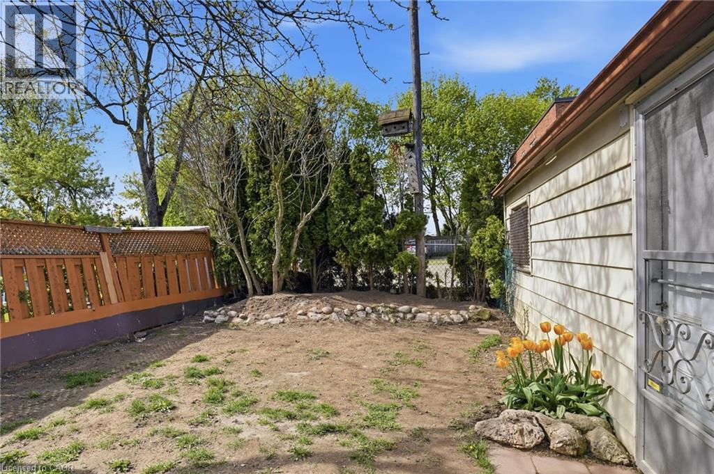 4 MANNING Street - 23