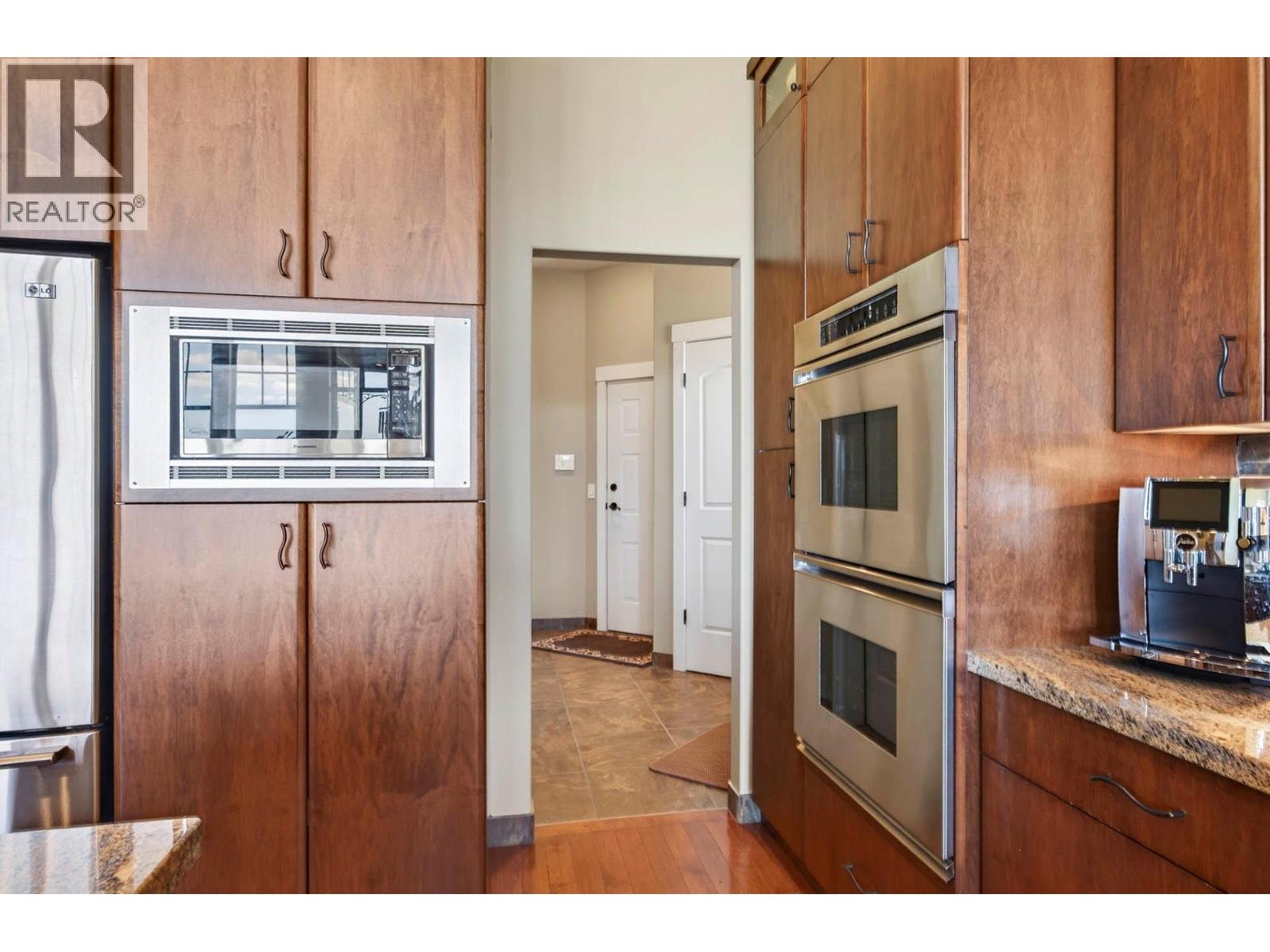 424 AZURE Place - 12