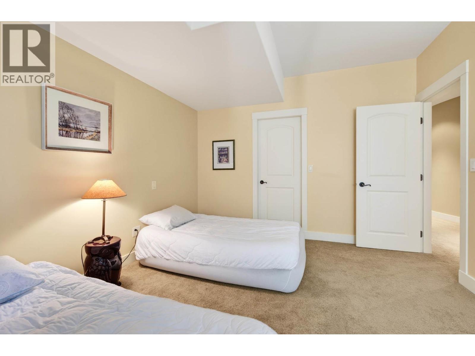 424 AZURE Place - 48