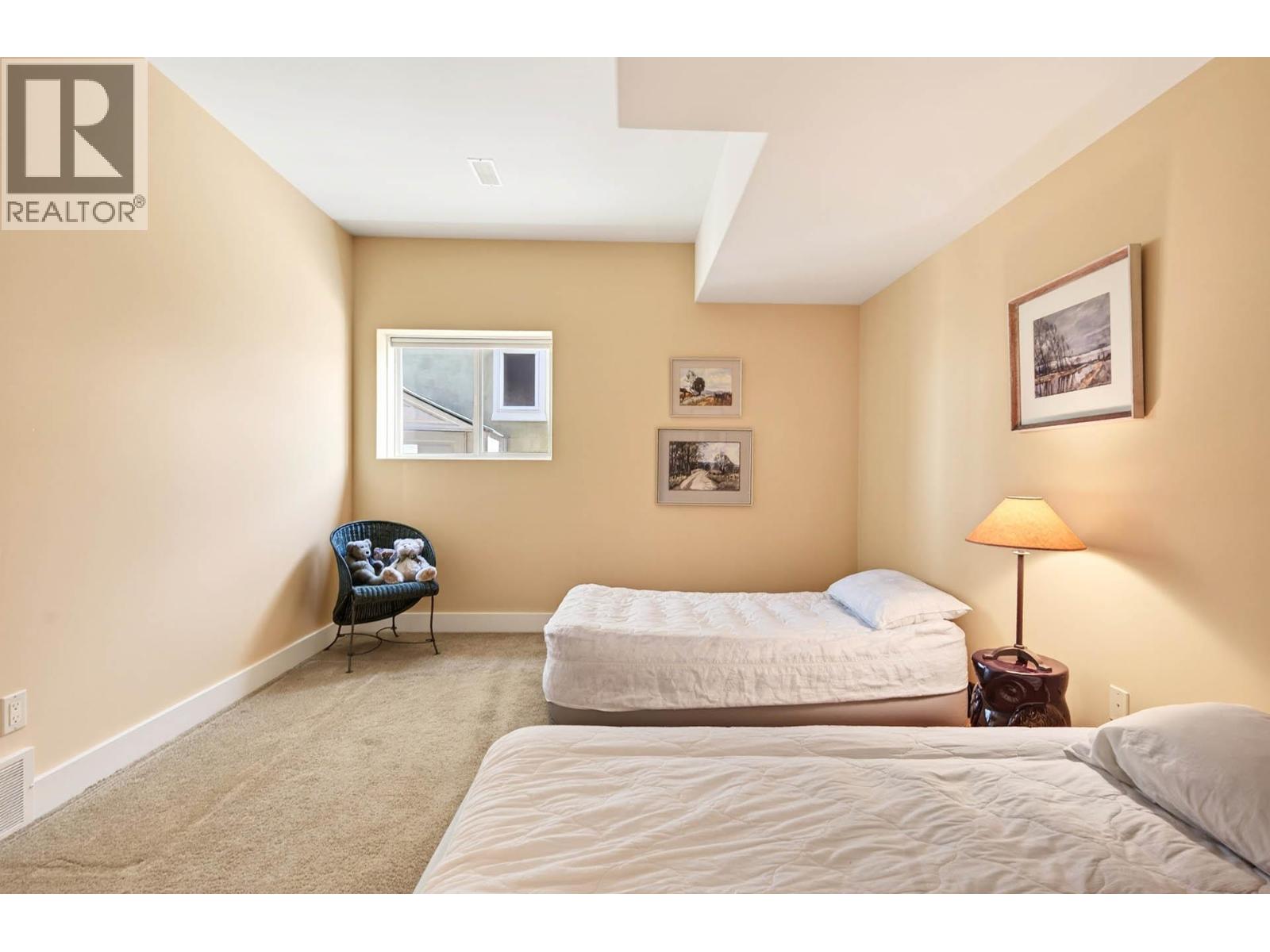 424 AZURE Place - 47