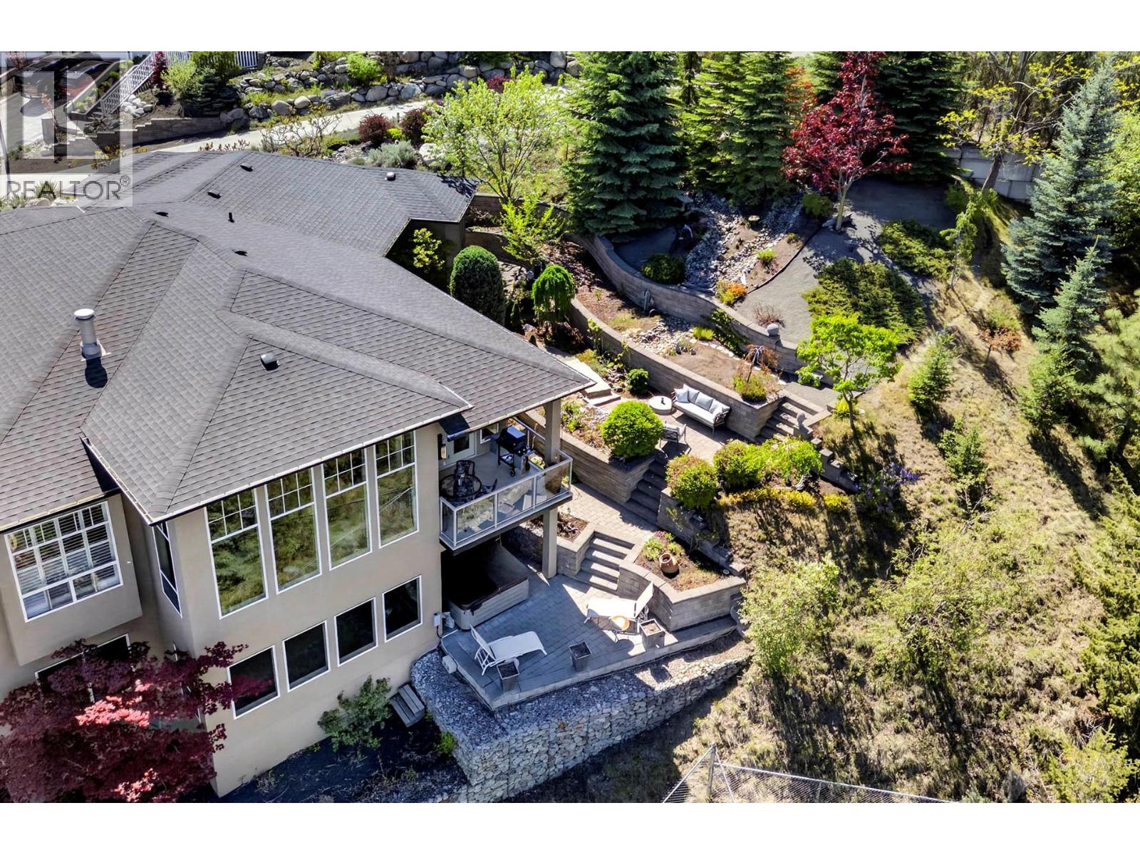 424 AZURE Place - 75