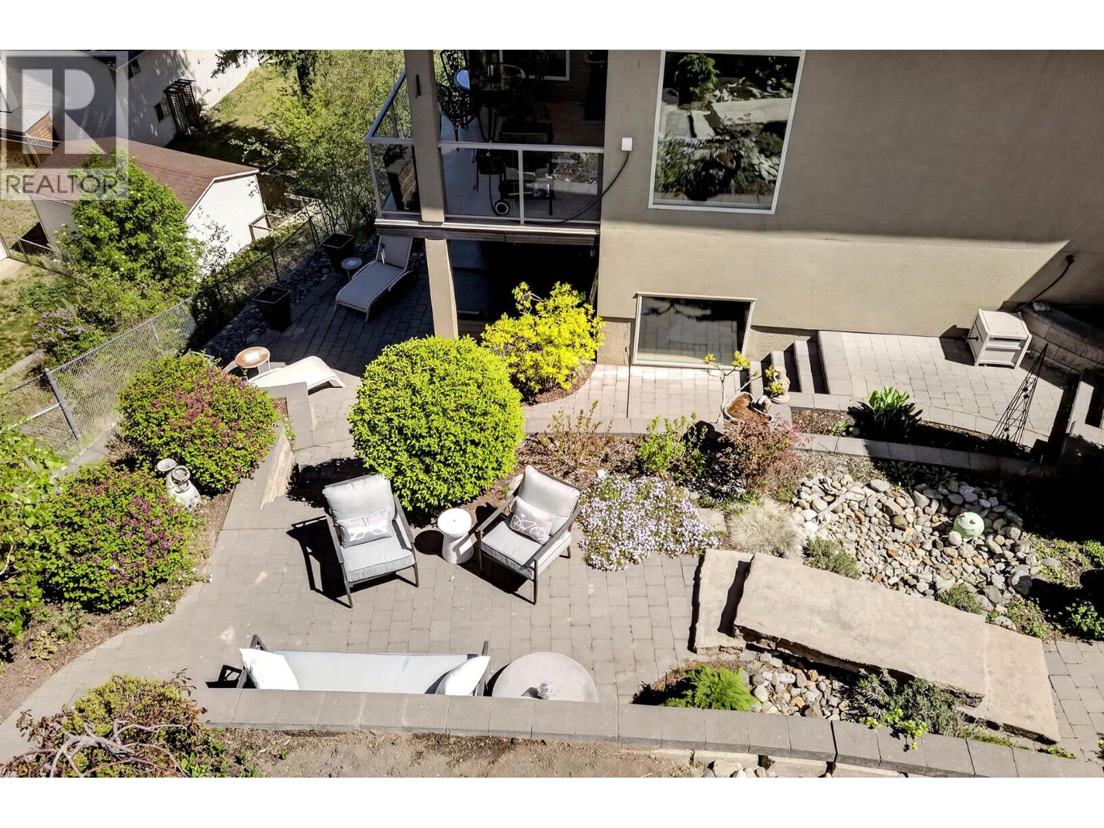 424 AZURE Place - 78