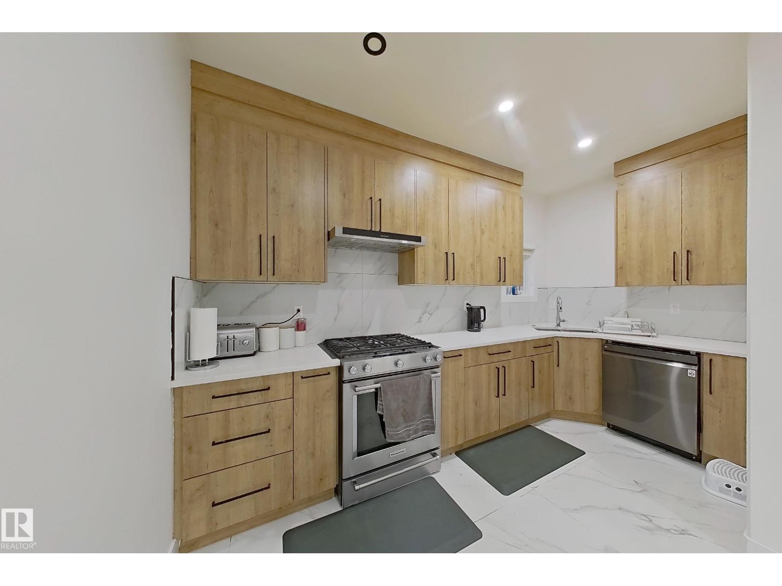 1210 PEREGRINE TC NW - 9