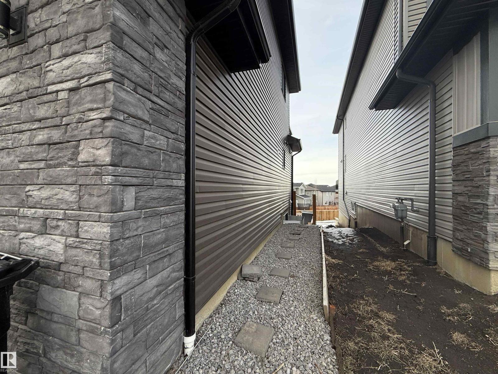 1210 PEREGRINE TC NW - 36