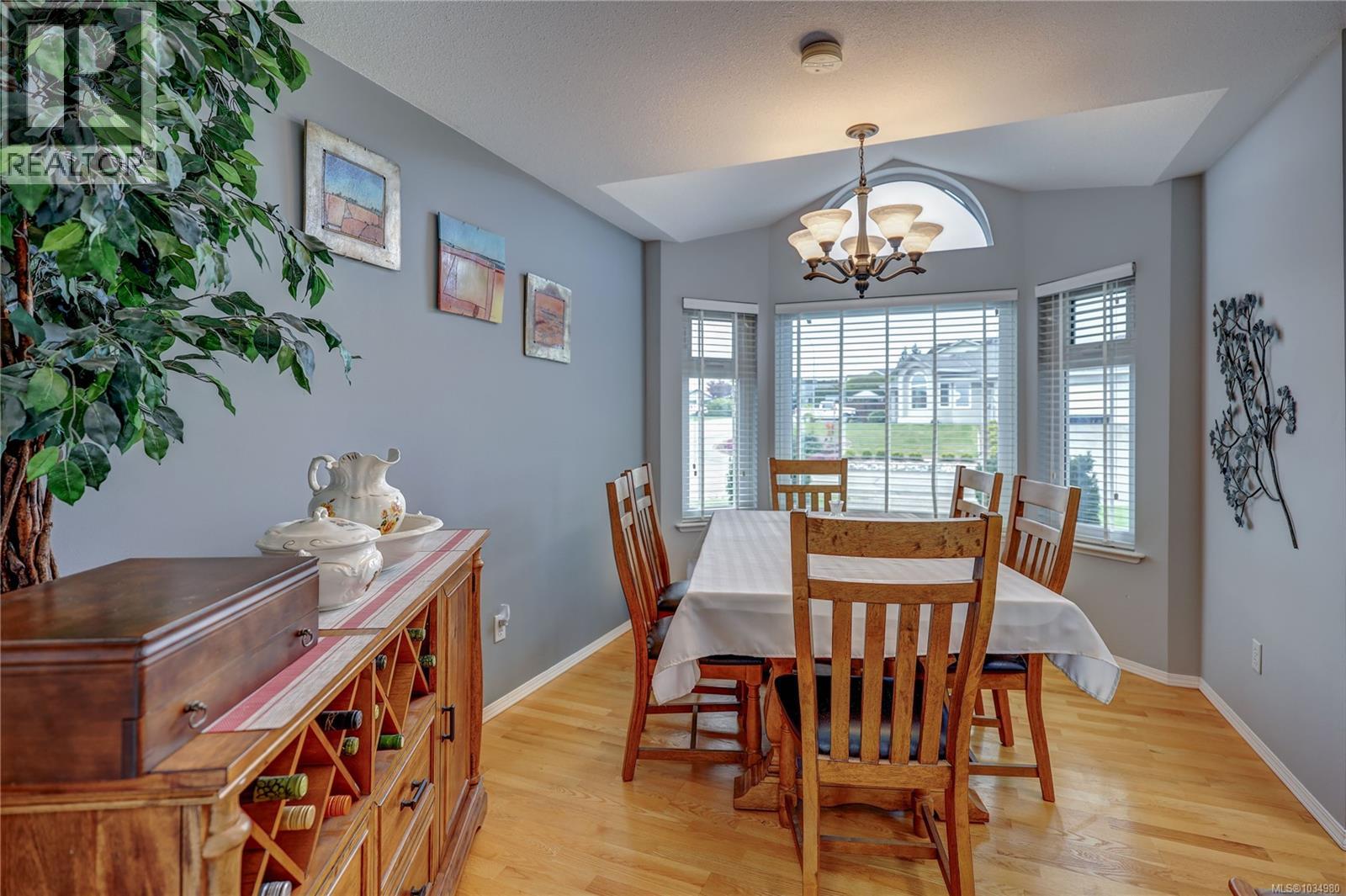 6254 Waterbury Rd - 16