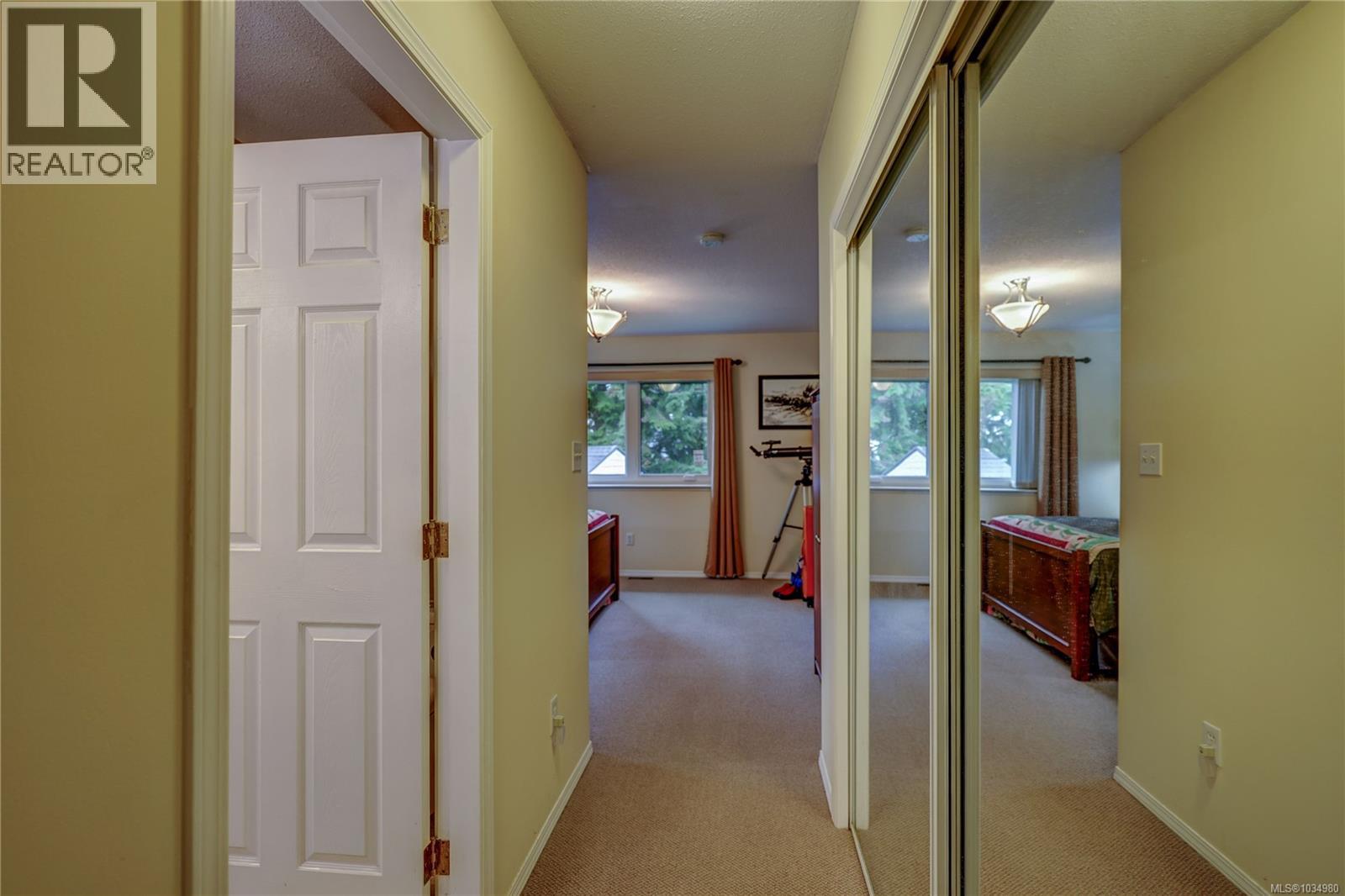 6254 Waterbury Rd - 19