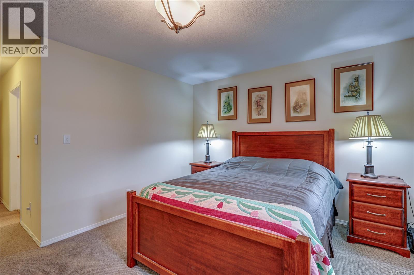 6254 Waterbury Rd - 22
