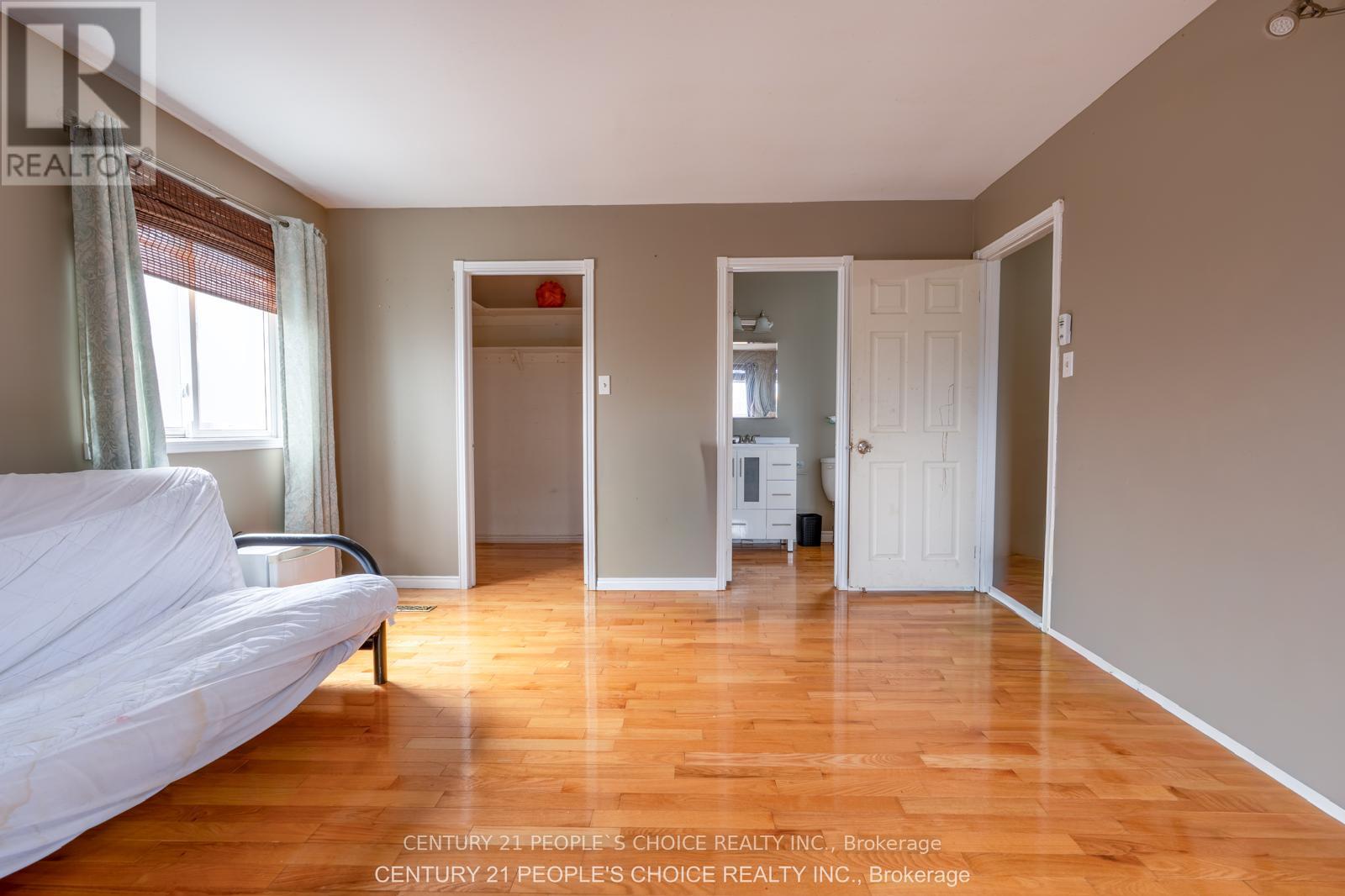 218 ANGELINE STREET N - 15