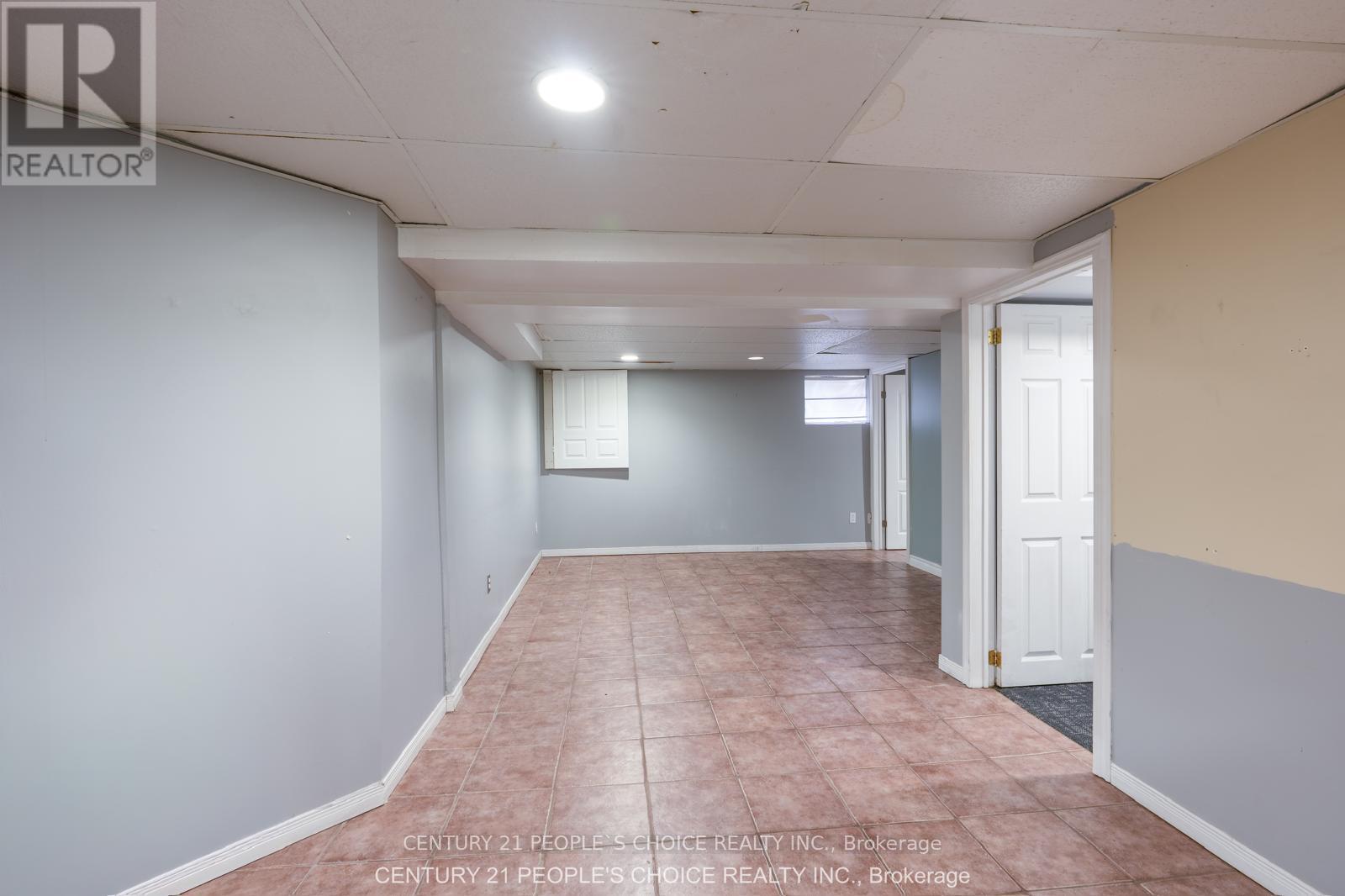218 ANGELINE STREET N - 20