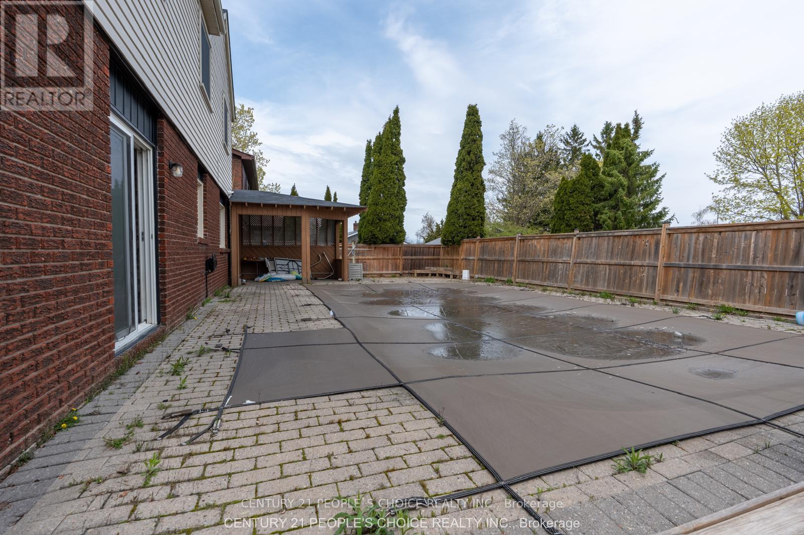218 ANGELINE STREET N - 34