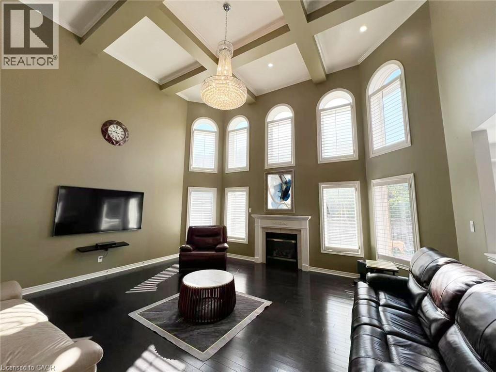 7 TANDEM Court, Ancaster, Ontario, L9K1M1 — Photo 14