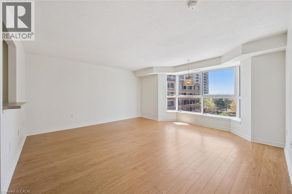 #311 20 ST GEORGE Street - 6