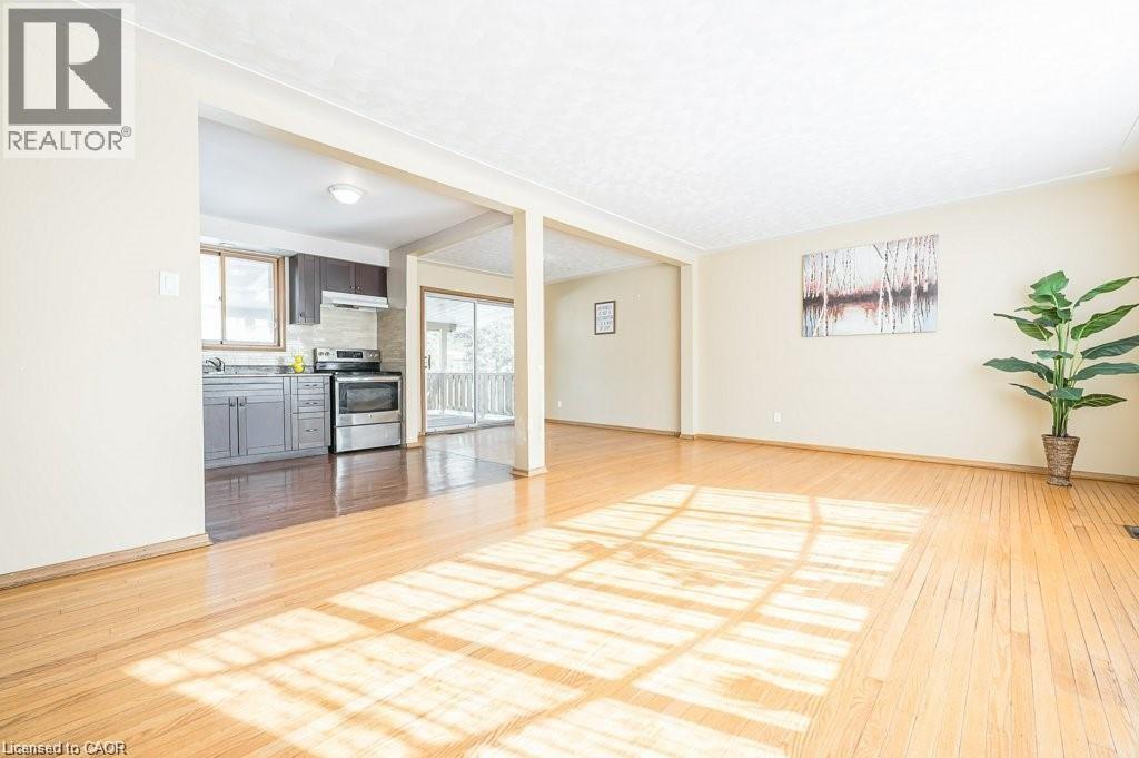 66 SUMMIT Avenue, Kitchener, Ontario, N2M4W6 — Photo 9