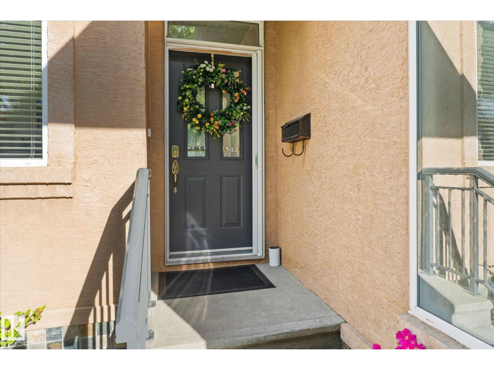 #6 50 Oakridge DR S, St. Albert