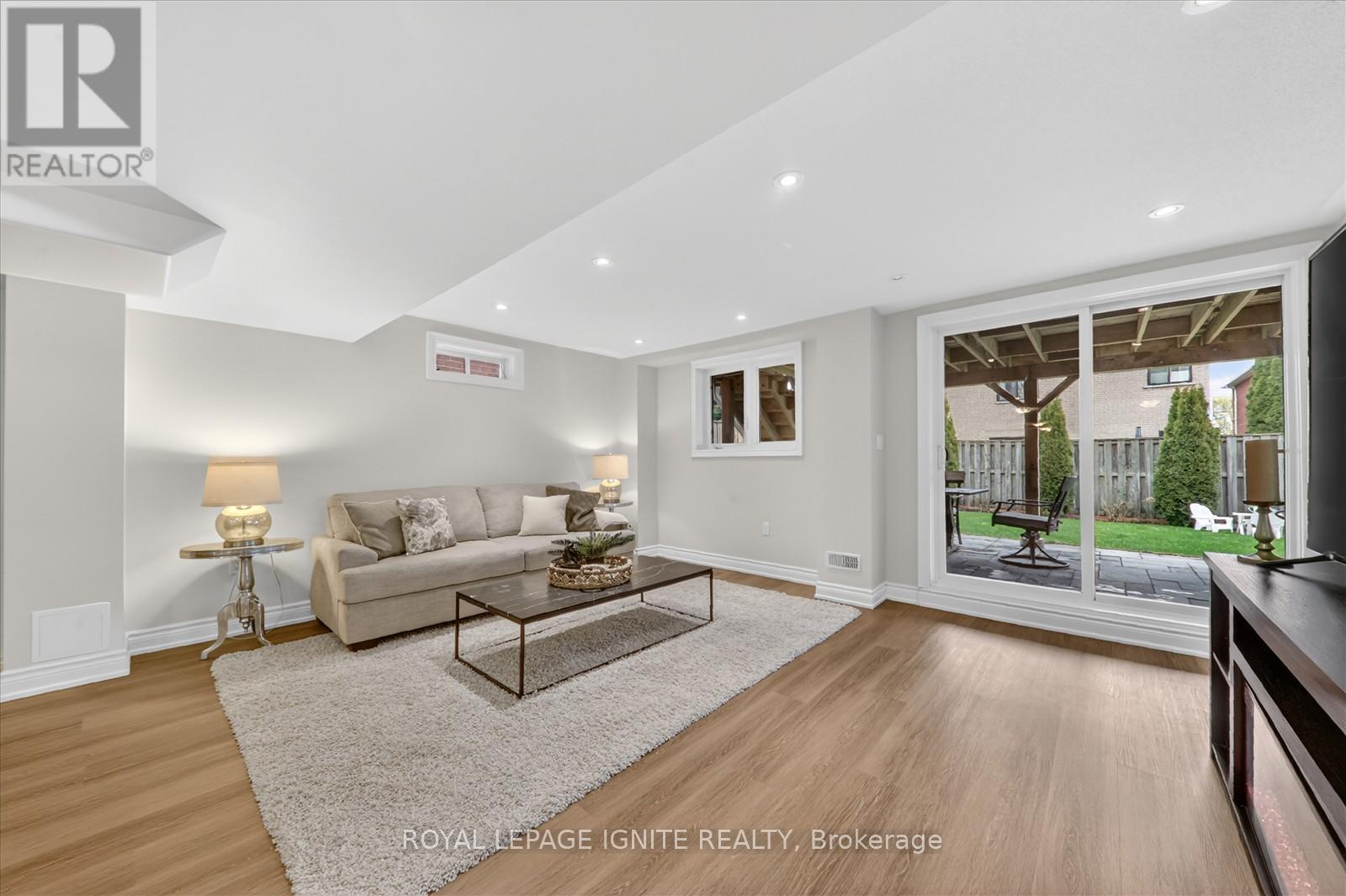 1449 ARBORWOOD DRIVE - 31