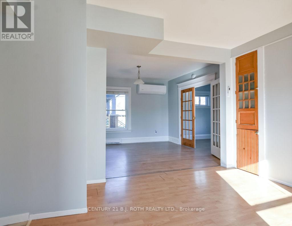174 BARRIE ROAD - 7