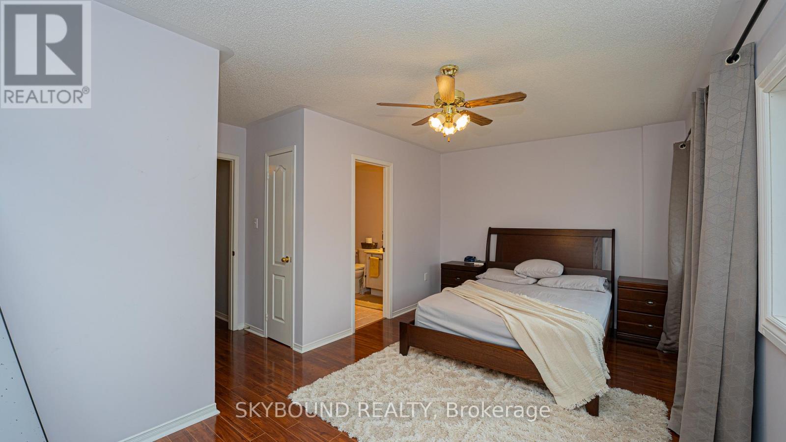 #43 1588 SOUTH PARADE COURT - 23
