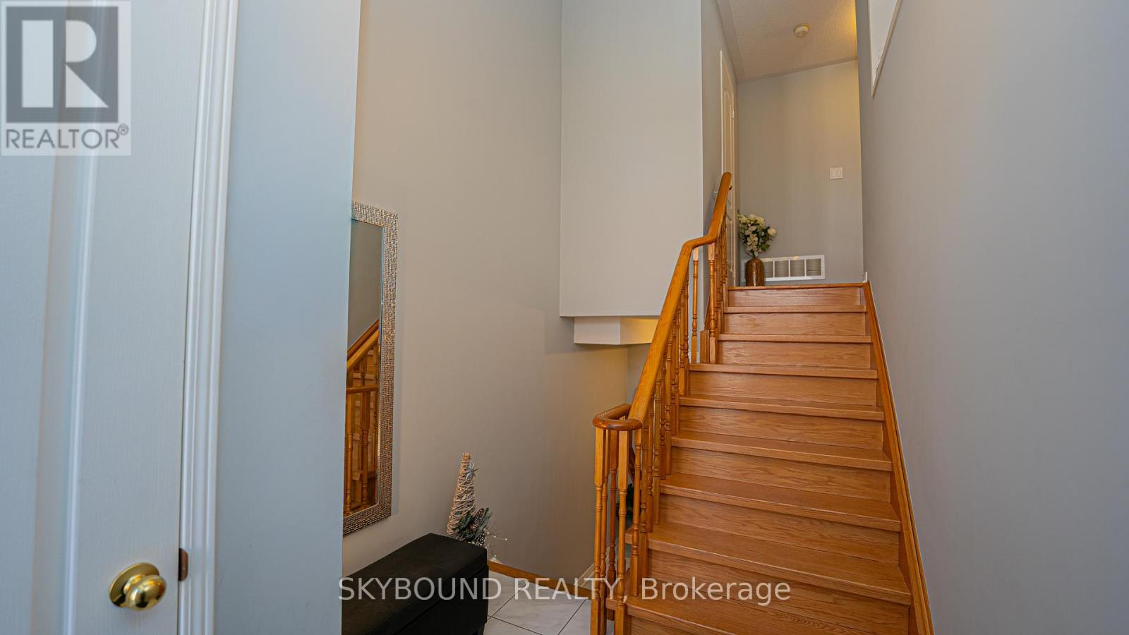 #43 1588 SOUTH PARADE COURT - 4