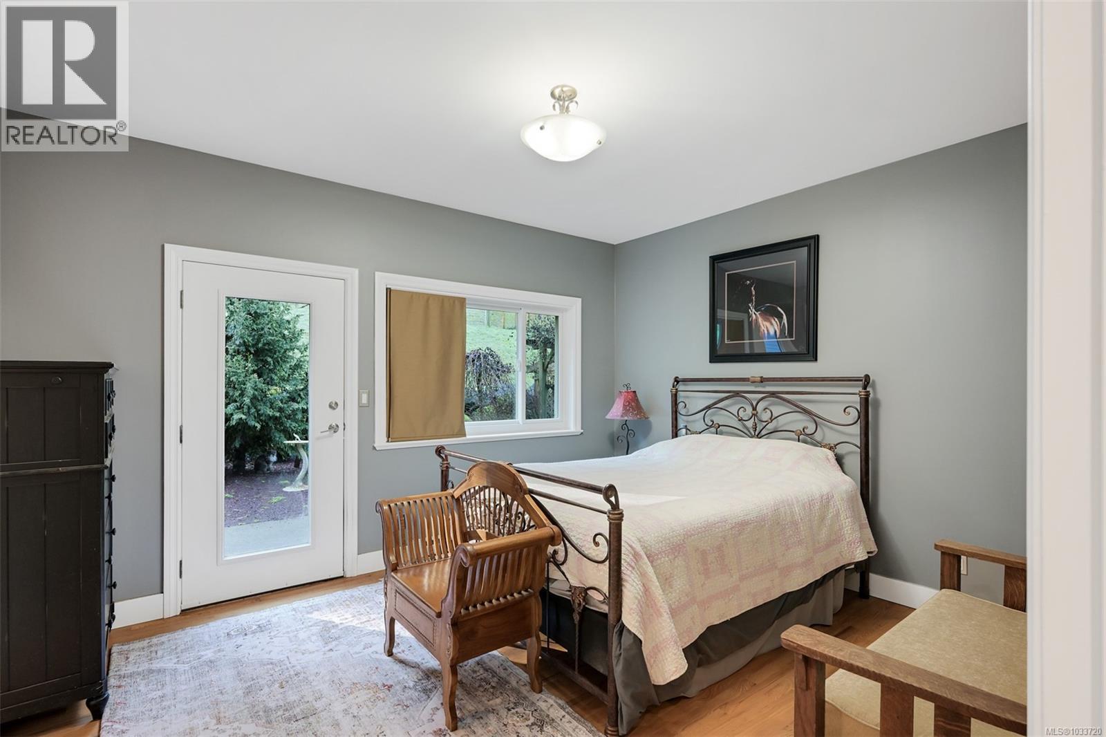 846 Aros Rd, Cobble Hill