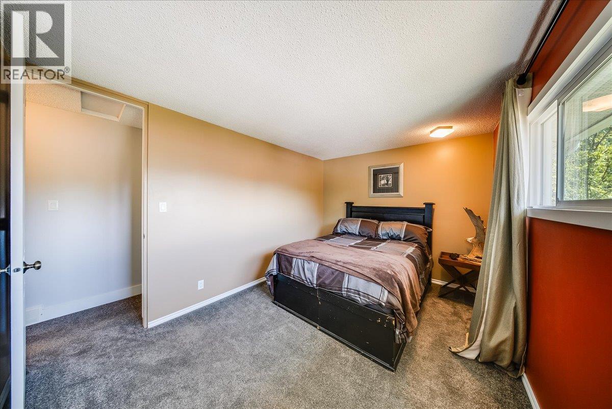 3715 Woodland Drive - 21