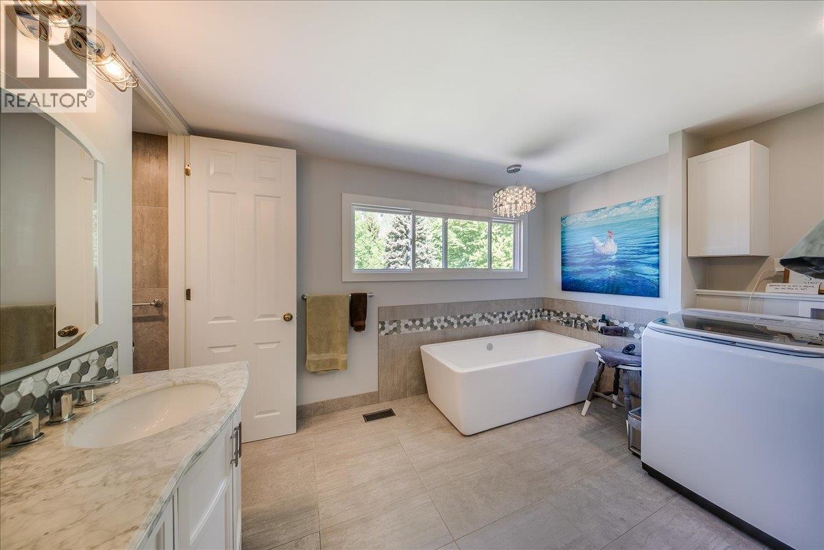 3715 Woodland Drive - 25